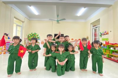 Rực Rỡ Sắc cờ hoa Tại Trường Mầm Non Ngọc Lũ- Ươm Mầm  Lòng Yêu Nước Từ Những Việc Nhỏ Bé